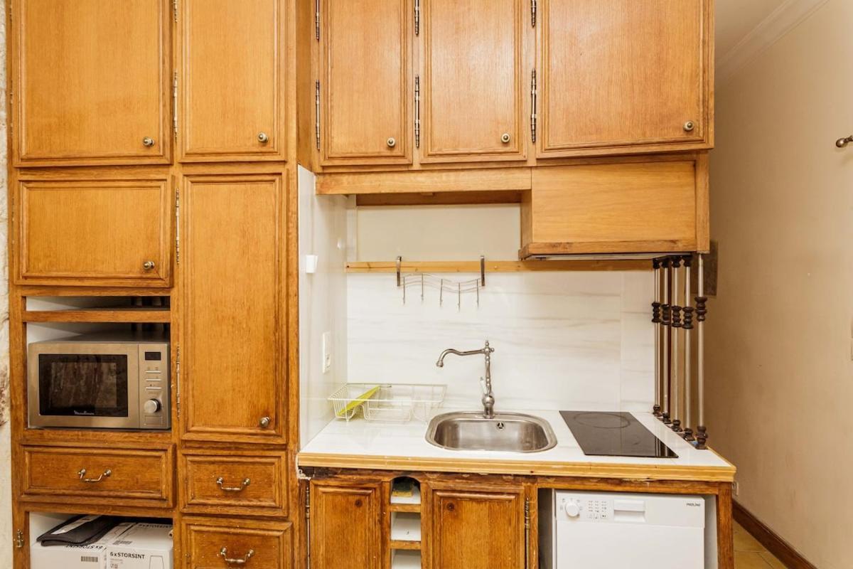 Villa Charming With Terrace In Heart Paris